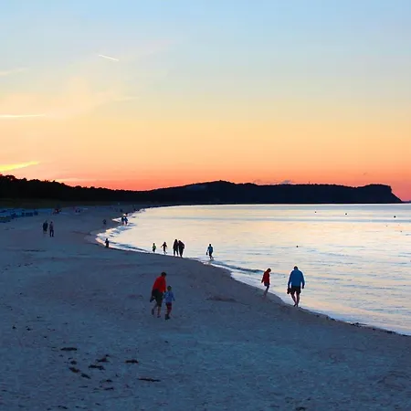 Mit Meerblick Und Balkon, Gratis Nutzung Vom Ahoi Erlebnisbad Und Sauna In Sellin - Meeresblick 14 Lejlighed Goehren (Ruegen)