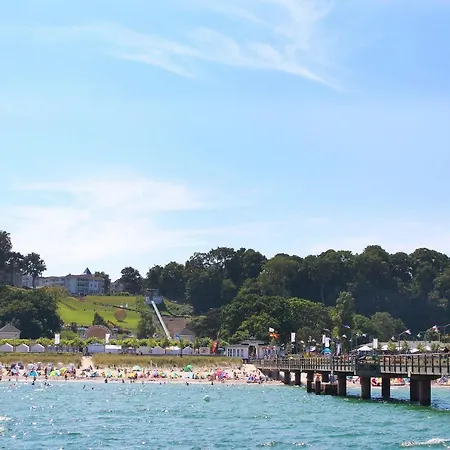 Mit Meerblick Und Balkon, Gratis Nutzung Vom Ahoi Erlebnisbad Und Sauna In Sellin - Meeresblick 14 * ゲーレン