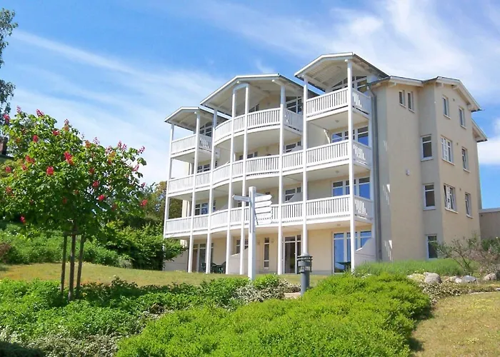 Apartment mit Meerblick und Balkon, gratis Nutzung vom AHOI Erlebnisbad und Sauna in Sellin - Meeresblick FeWo 14 *