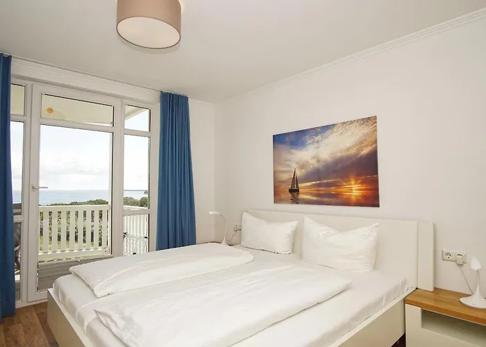 mit Meerblick und Balkon, gratis Nutzung vom AHOI Erlebnisbad und Sauna in Sellin - Meeresblick FeWo 14 Apartment Goehren (Ruegen)